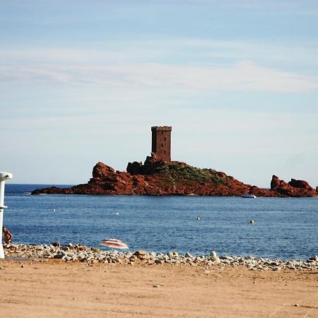 Agay Cap Esterel Le Hameau F2 Clim Plein Sud Dernier Etage Magnifique Vue Mer Saint-Raphaël Esterno foto