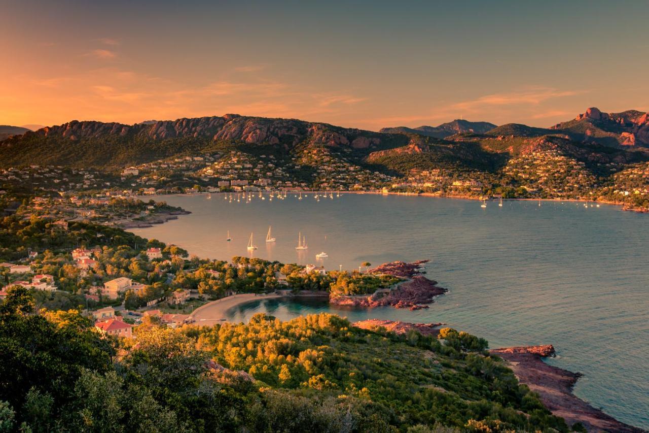 Agay Cap Esterel Le Hameau F2 Clim Plein Sud Dernier Etage Magnifique Vue Mer Saint-Raphaël Esterno foto