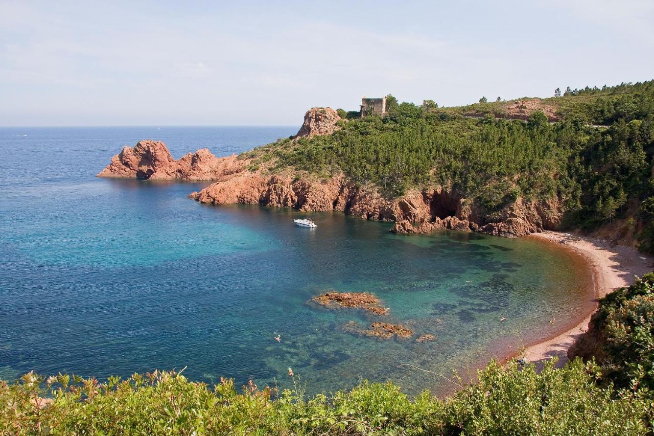 Agay Cap Esterel Le Hameau F2 Clim Plein Sud Dernier Etage Magnifique Vue Mer Saint-Raphaël Esterno foto