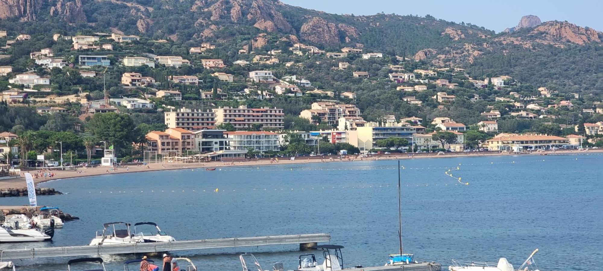 Agay Cap Esterel Le Hameau F2 Clim Plein Sud Dernier Etage Magnifique Vue Mer Saint-Raphaël Esterno foto