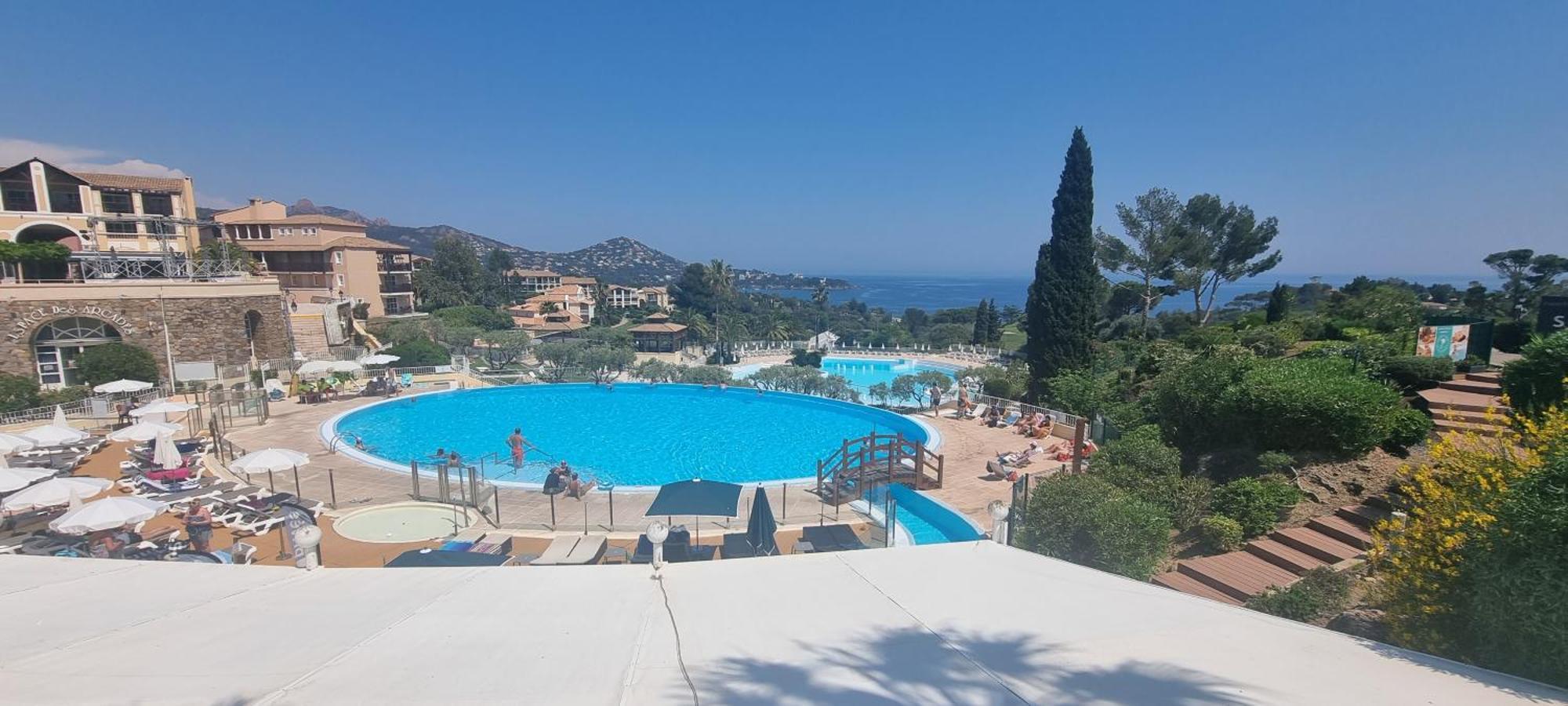 Agay Cap Esterel Le Hameau F2 Clim Plein Sud Dernier Etage Magnifique Vue Mer Saint-Raphaël Esterno foto