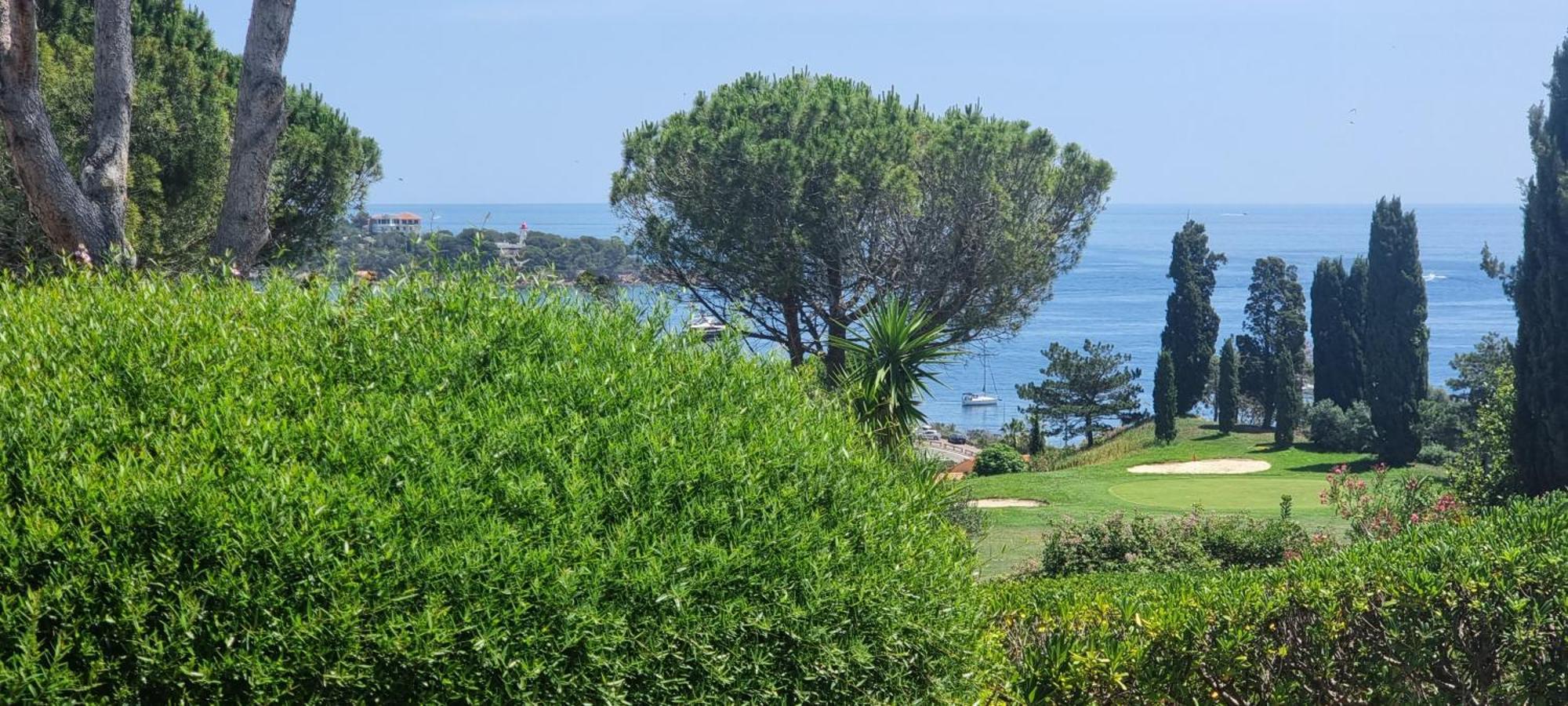 Agay Cap Esterel Le Hameau F2 Clim Plein Sud Dernier Etage Magnifique Vue Mer Saint-Raphaël Esterno foto