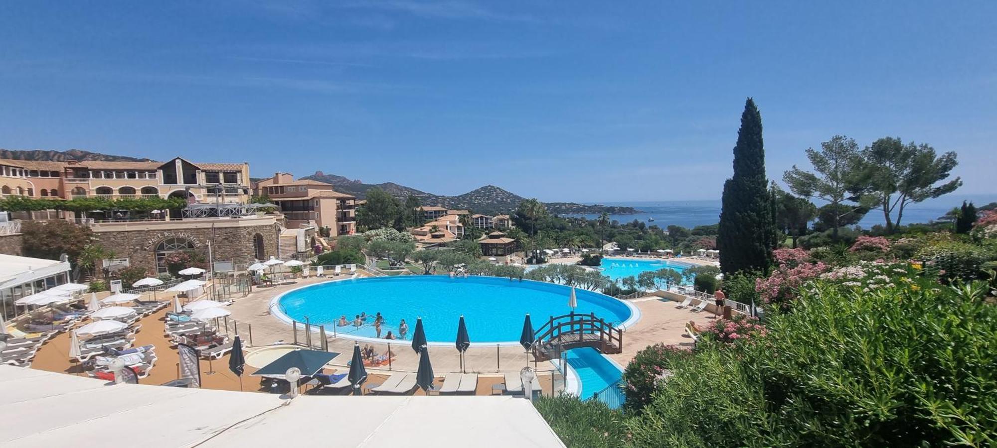 Agay Cap Esterel Le Hameau F2 Clim Plein Sud Dernier Etage Magnifique Vue Mer Saint-Raphaël Esterno foto