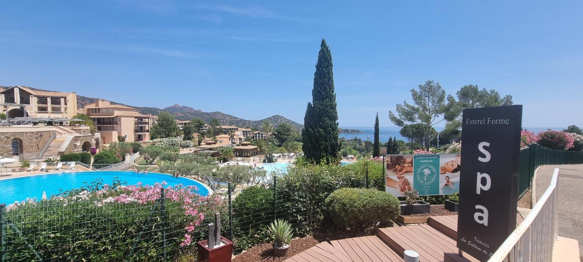 Agay Cap Esterel Le Hameau F2 Clim Plein Sud Dernier Etage Magnifique Vue Mer Saint-Raphaël Esterno foto