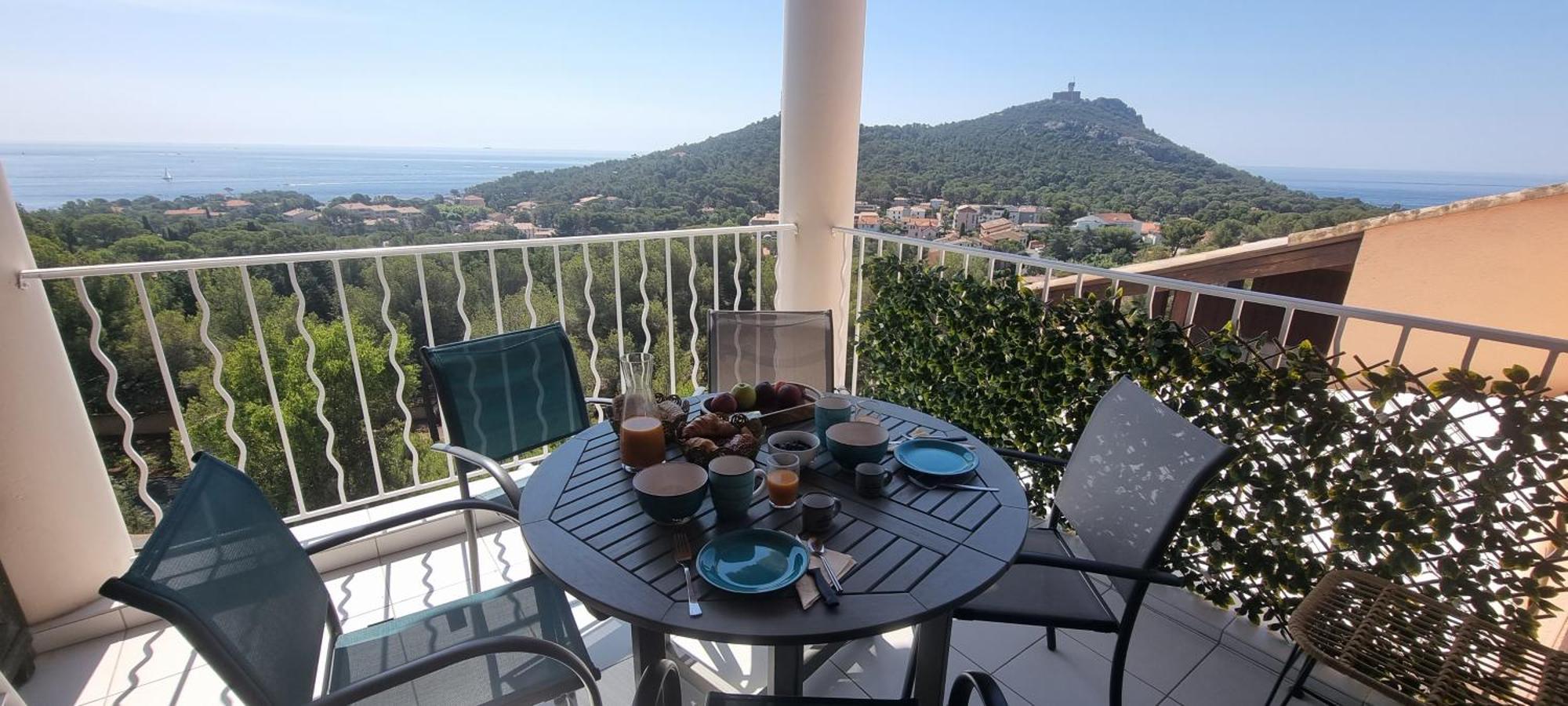 Agay Cap Esterel Le Hameau F2 Clim Plein Sud Dernier Etage Magnifique Vue Mer Saint-Raphaël Esterno foto